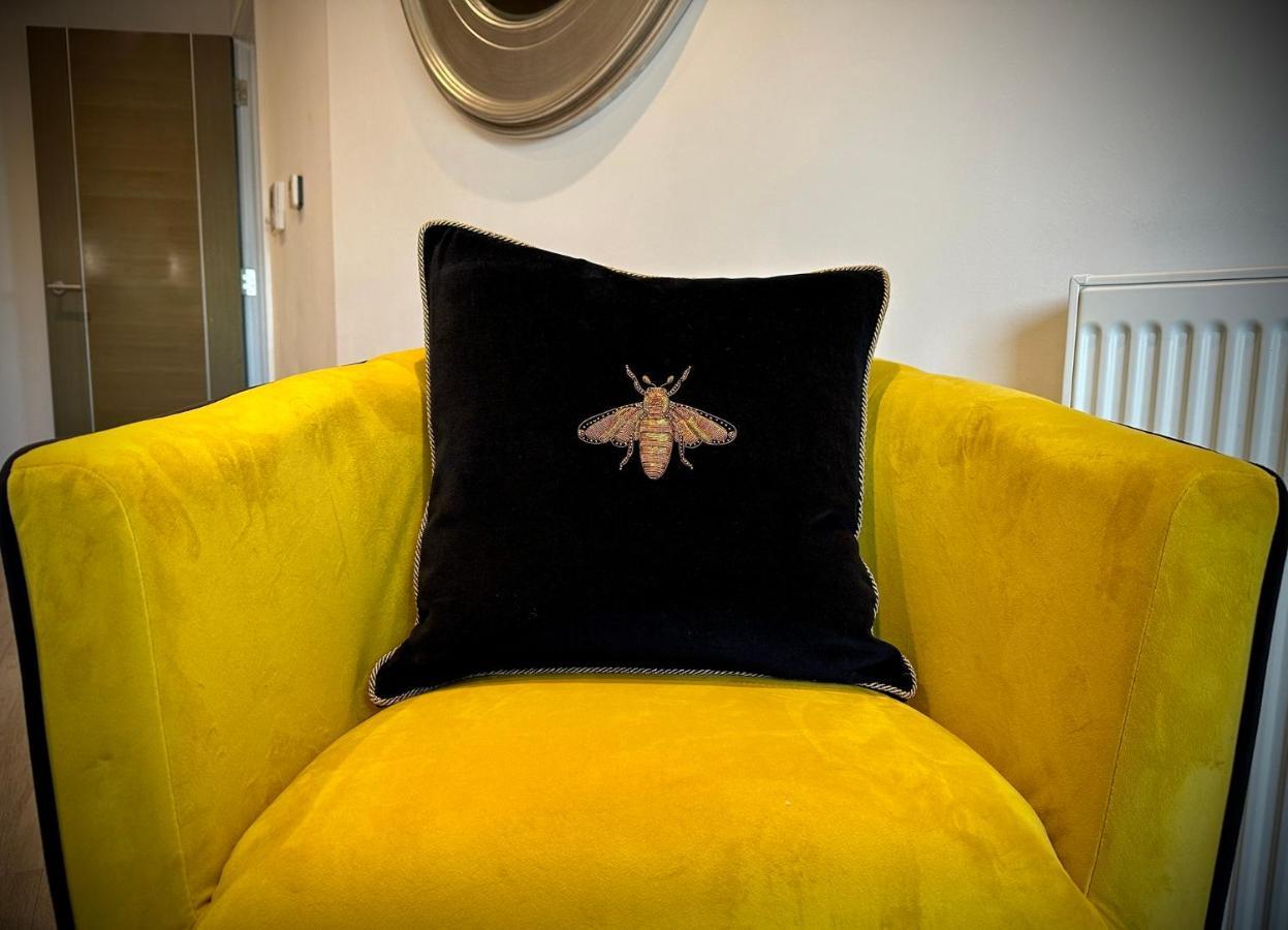 Serviced Apartments Nailsea Eksteriør bilde